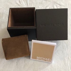 Michael Kors watch box